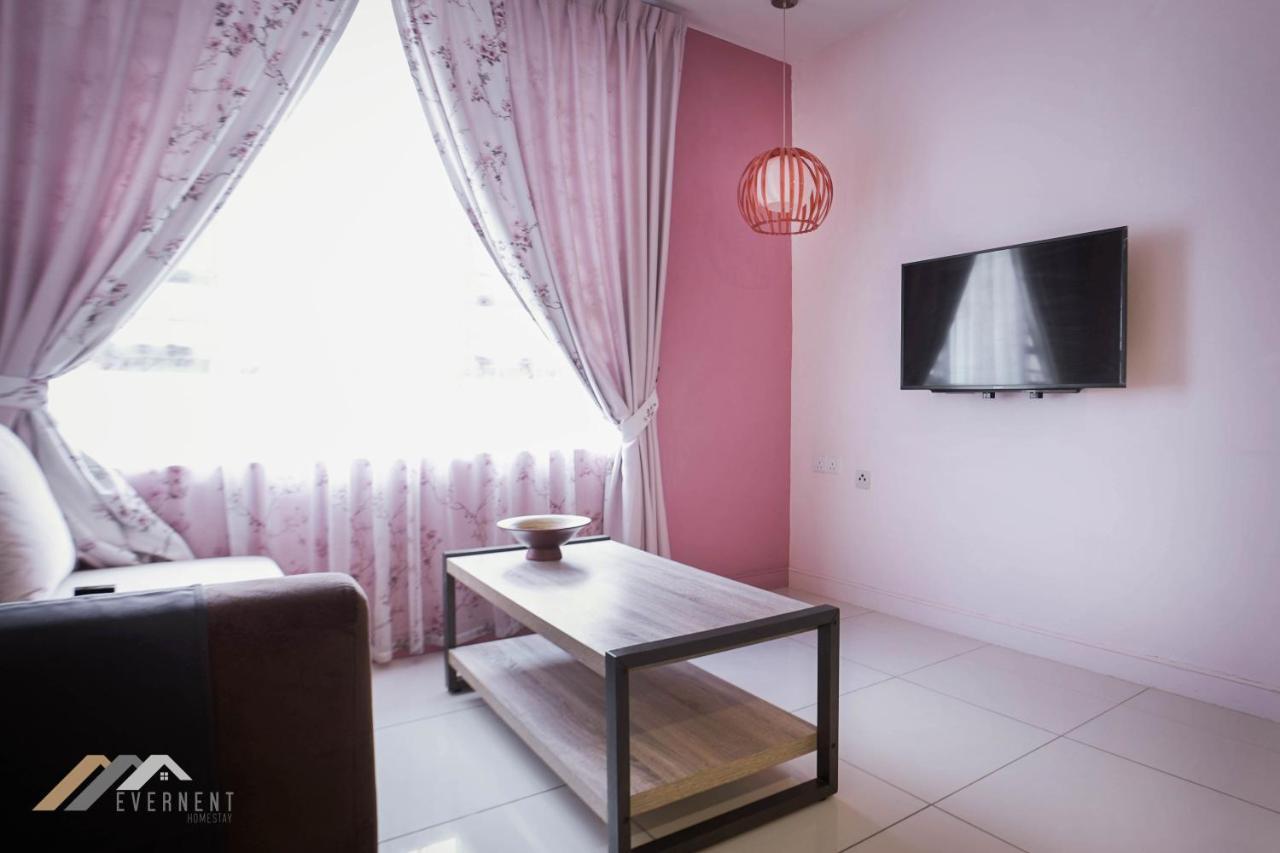 Marina Times Square Homestay By Evernent Мири Экстерьер фото